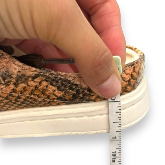 NEW! Soul Naturalizer Pink Snake Print Slip On Sneakers - Size 7W - Picture 6 of 8